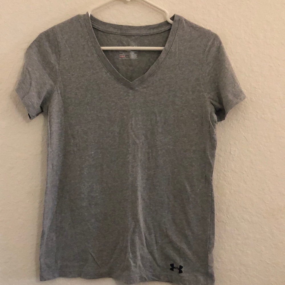 Under Armour basic tee